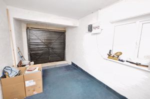 Garage- click for photo gallery